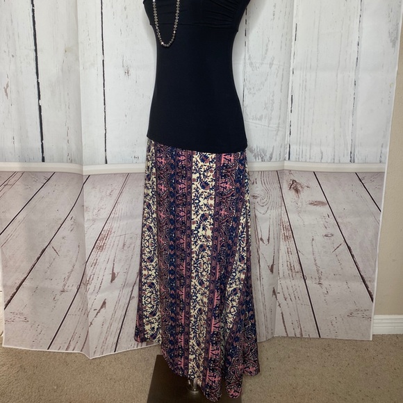 Floral Maxi Skirt - Picture 16 of 16